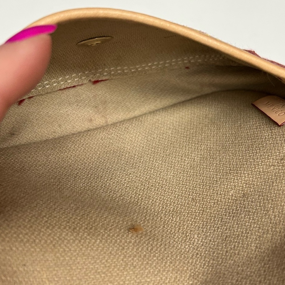 Dooney & Bourke DB Monogram Wristlet Pouch Burgundy Canvas Leather Trim - Picture 10 of 11